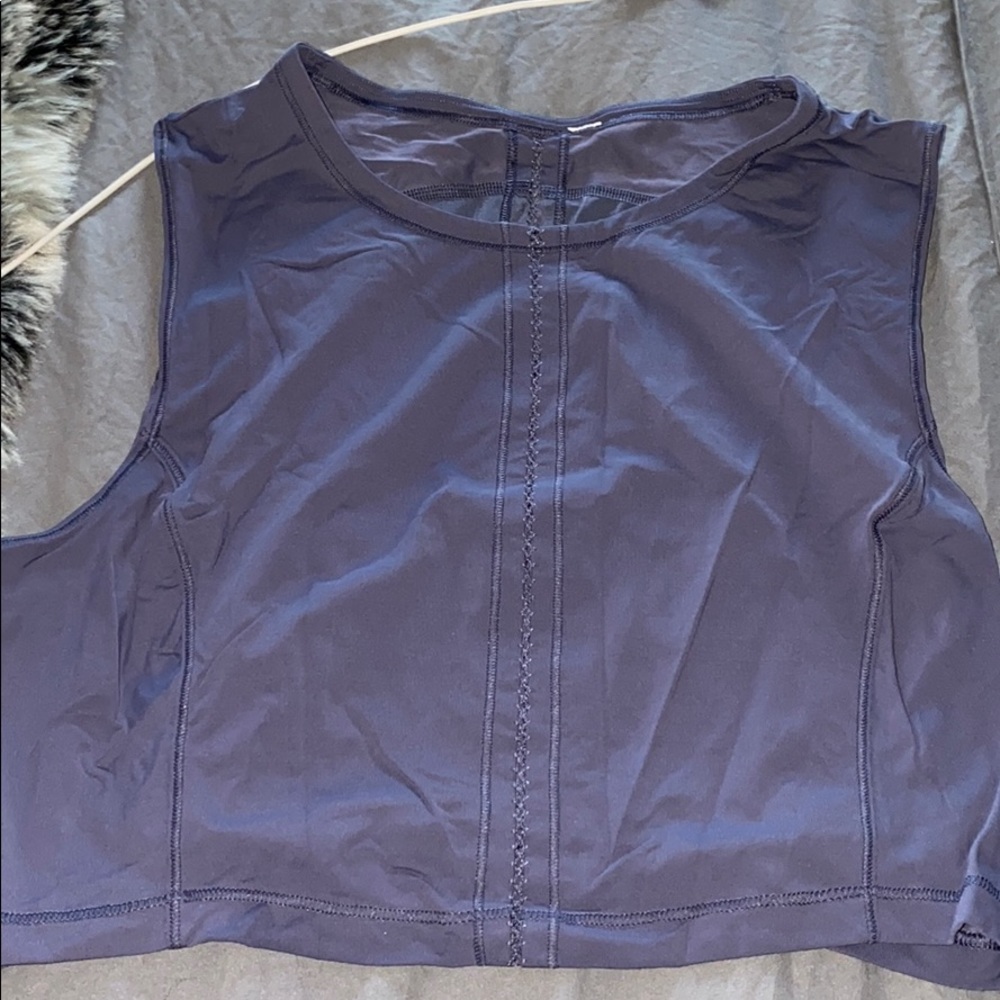 Lulu lemon top